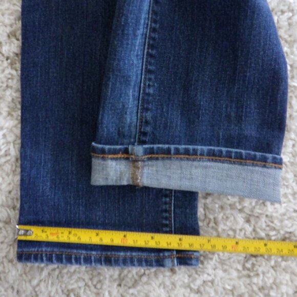 Old Navy Jeans Womens Blue Denim Curvy Straight Leg Mid Rise Pant Size 8 Western - Picture 7 of 9
